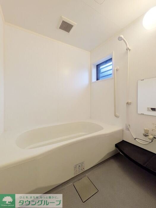 フロラシオン Eの物件内観写真