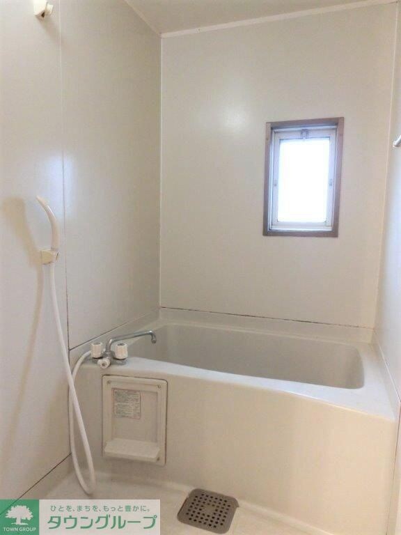 パナサンビューハイツ A棟の物件内観写真