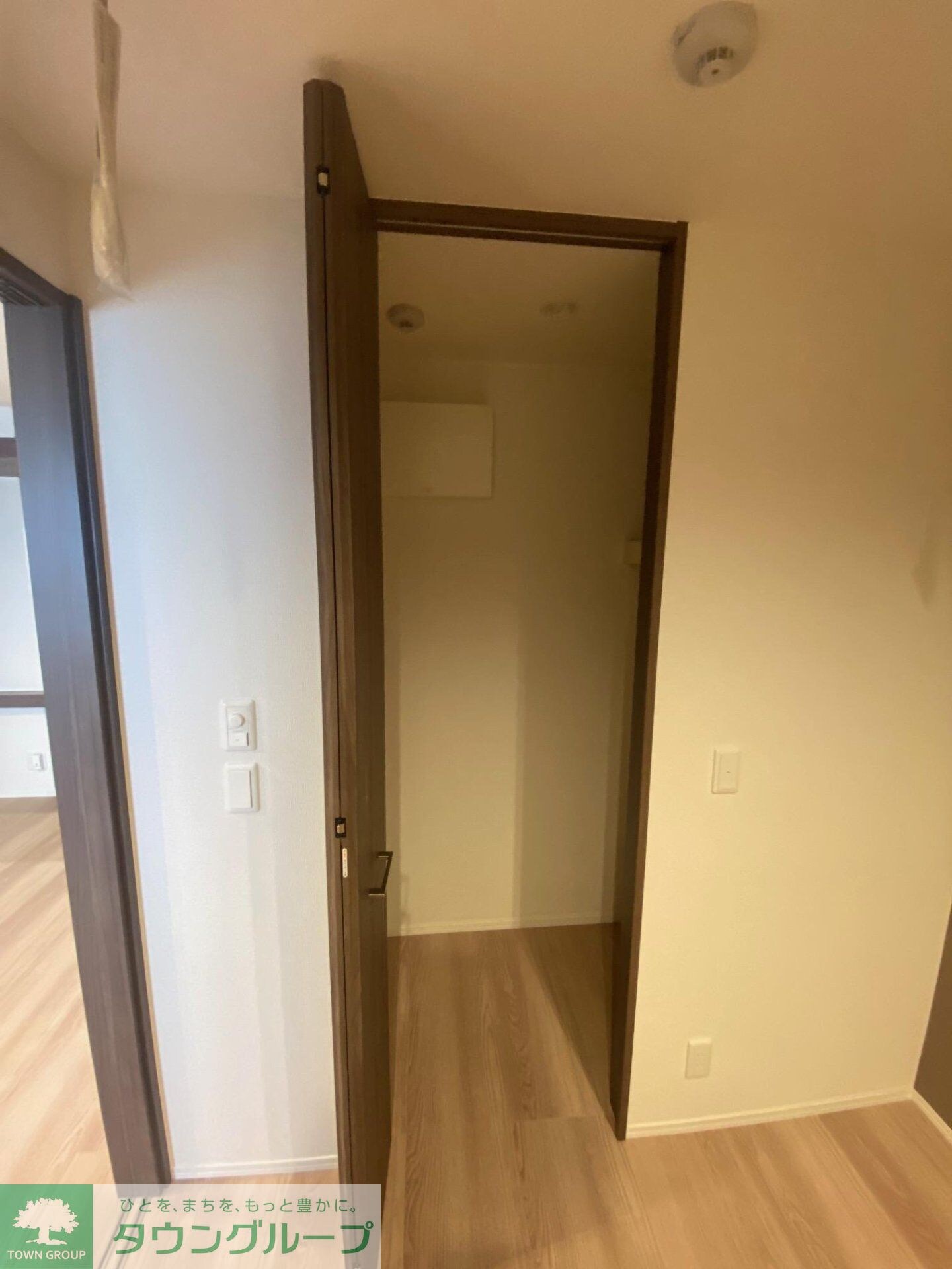 ノーブルラフィネ白幡の物件内観写真