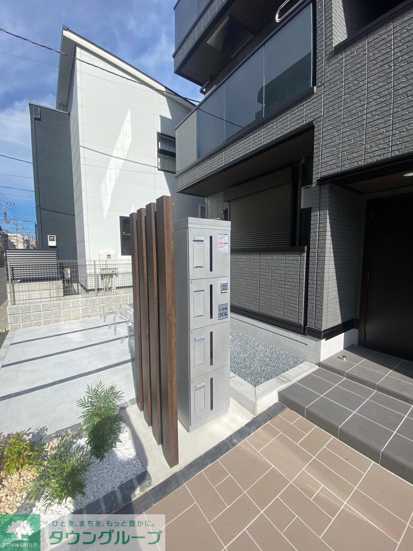 ノーブルラフィネ白幡の物件内観写真