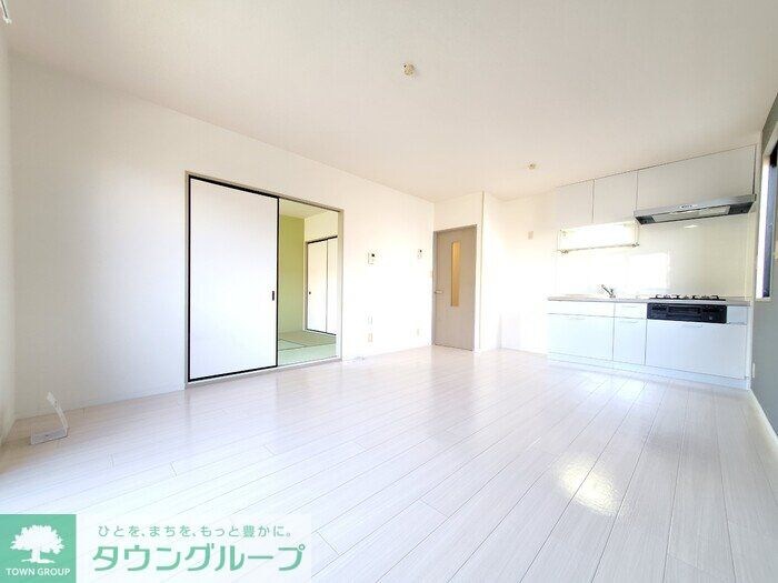 メゾンドール 弐番館の物件内観写真