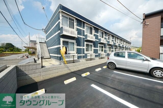 レオネクスト泉の物件外観写真