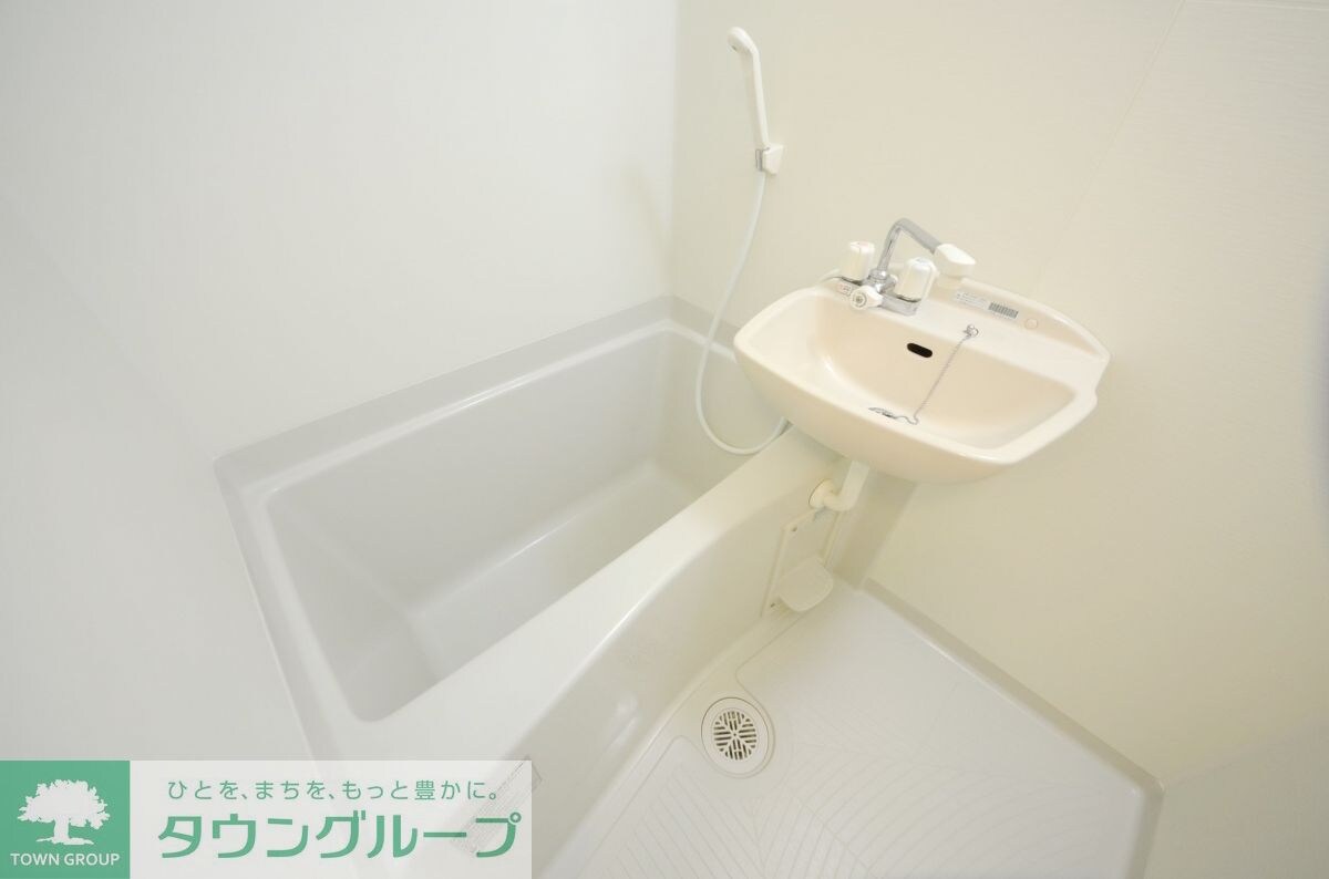 レオネクスト泉の物件内観写真