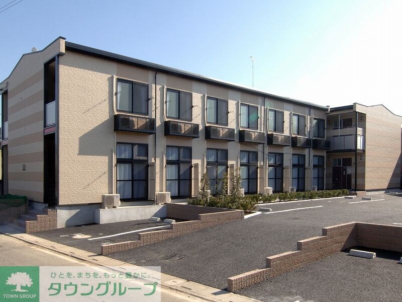 レオパレスライズの物件外観写真