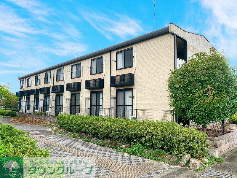 レオパレスローズ ワンの物件外観写真