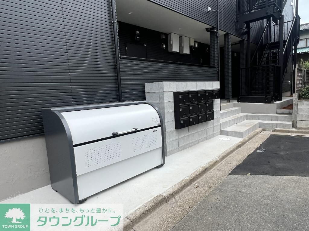 ミッドタウン原市の物件内観写真