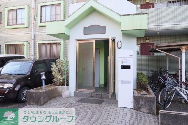 グリーンゲーブルの物件内観写真