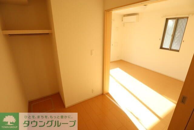 レジェンドVIIIの物件内観写真