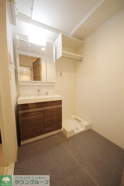 ロイジェントさいたま新都心の物件内観写真