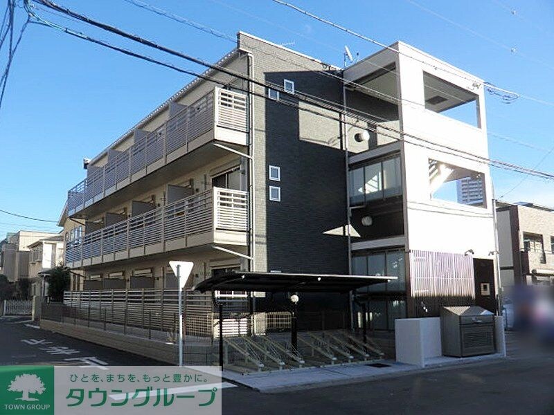 クレイノロッソ ストラーダの物件外観写真