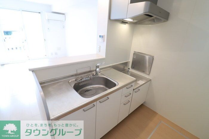 クレセント・シャンブルの物件内観写真