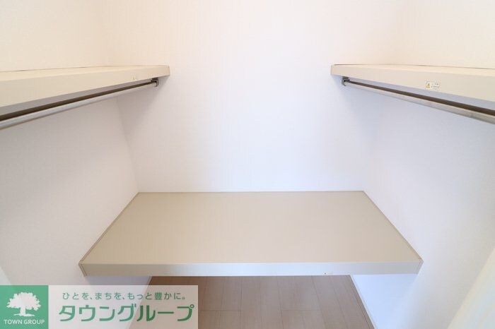 クレセント・シャンブルの物件内観写真