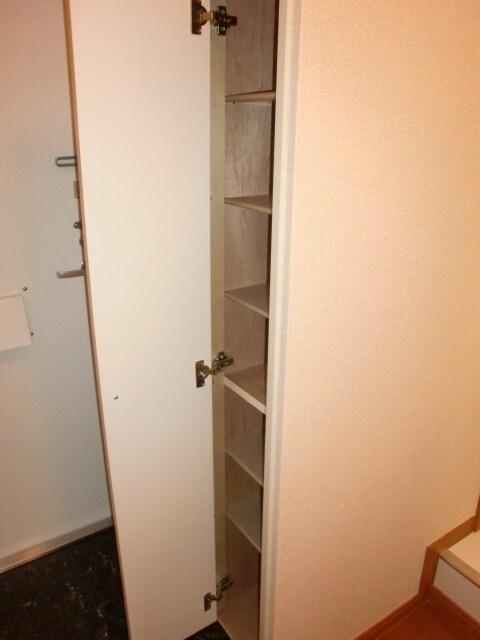 レオパレスカンパネラの物件内観写真