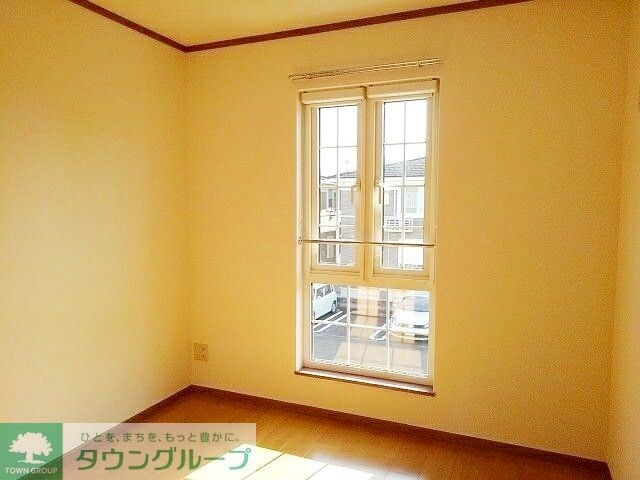 パ-クアドニス弐番館の物件内観写真