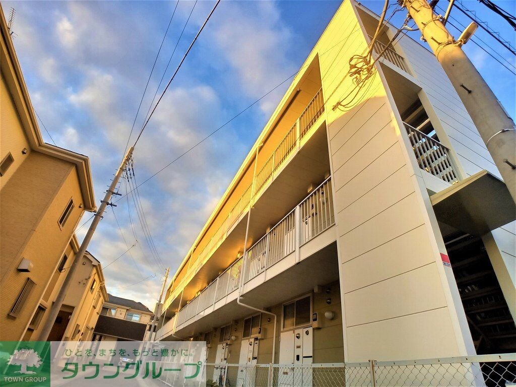 レオパレスシュテルンの物件外観写真