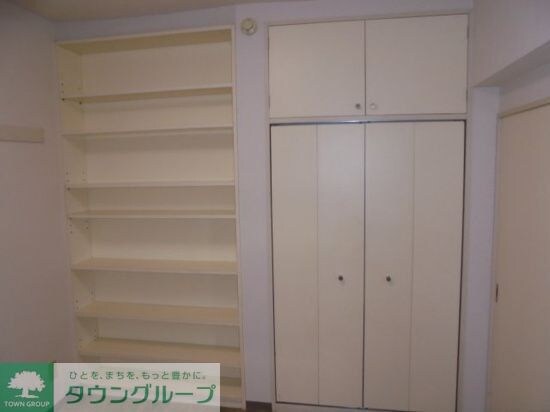 ロイヤルプラザの物件内観写真