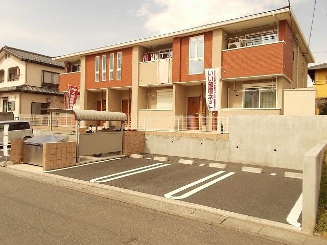 ピオニー サワグチの物件内観写真