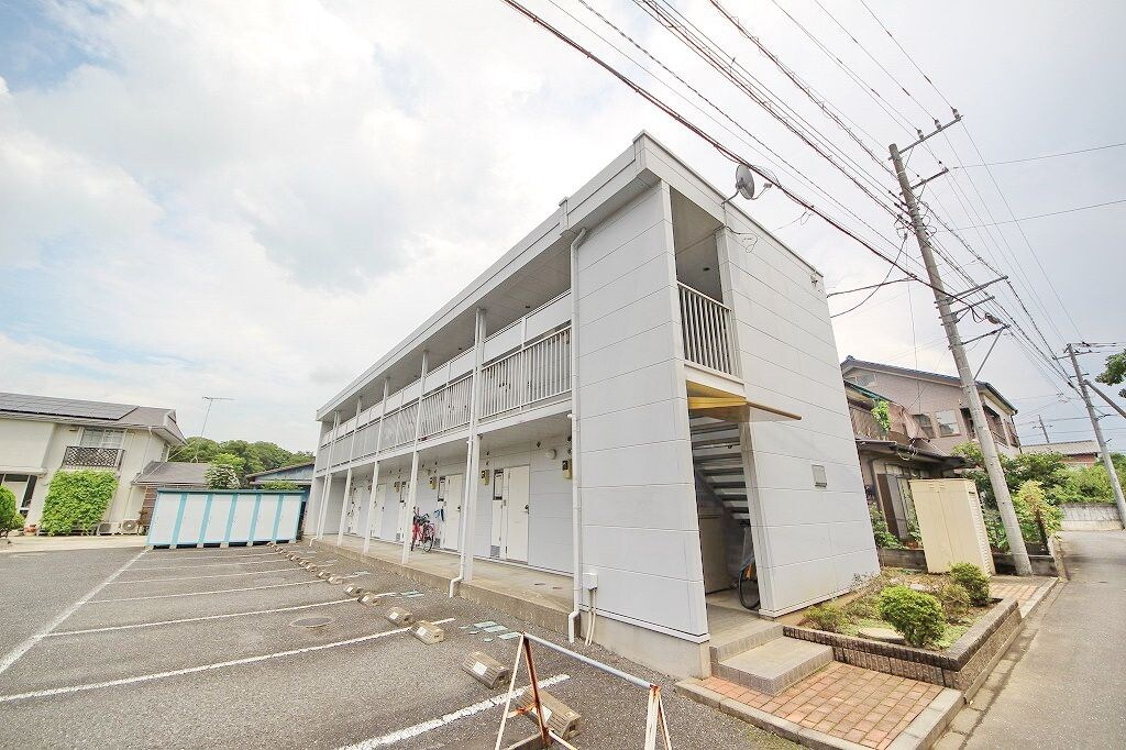 レオパレスTotoroの物件外観写真