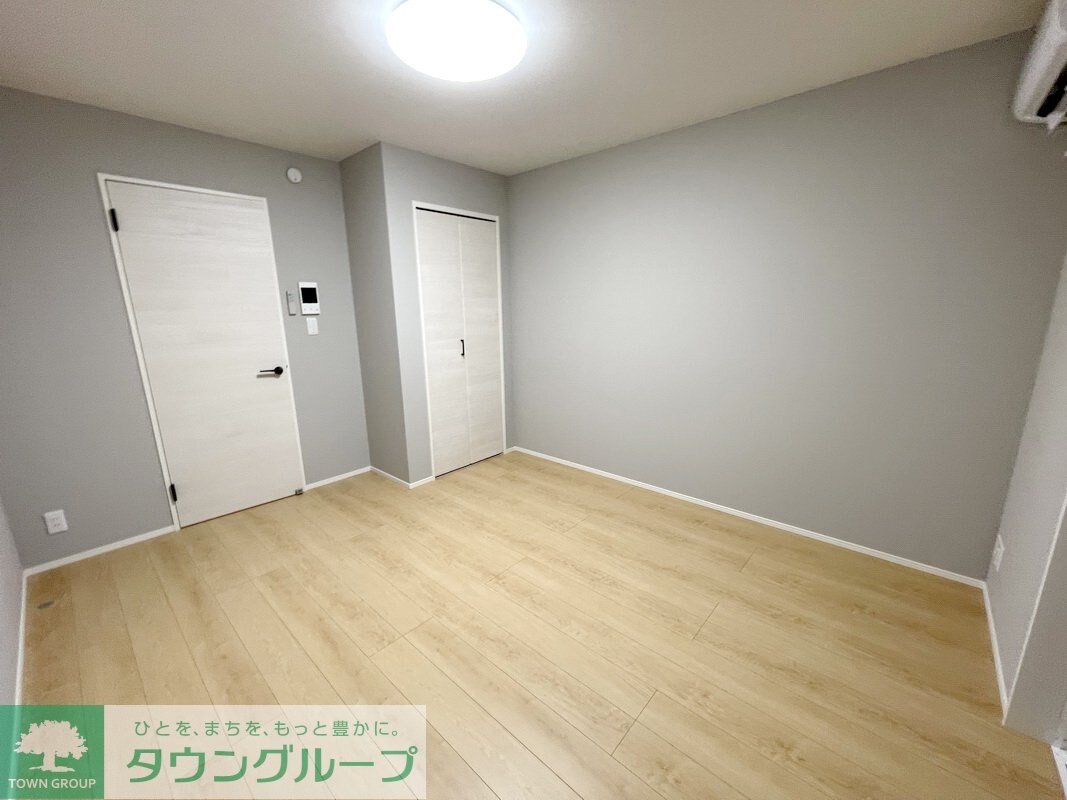 エフプレスト岸町の物件内観写真