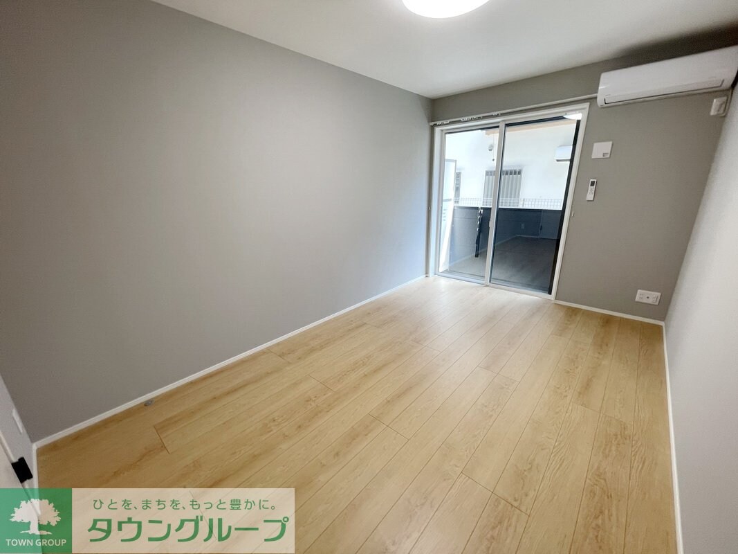 エフプレスト岸町の物件内観写真