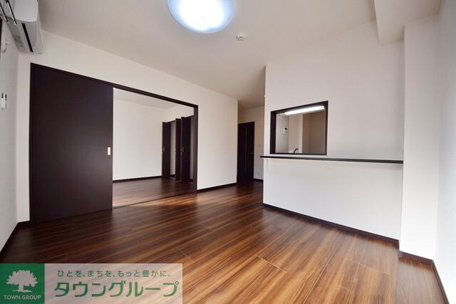 アムールサンドエルIIIの物件内観写真