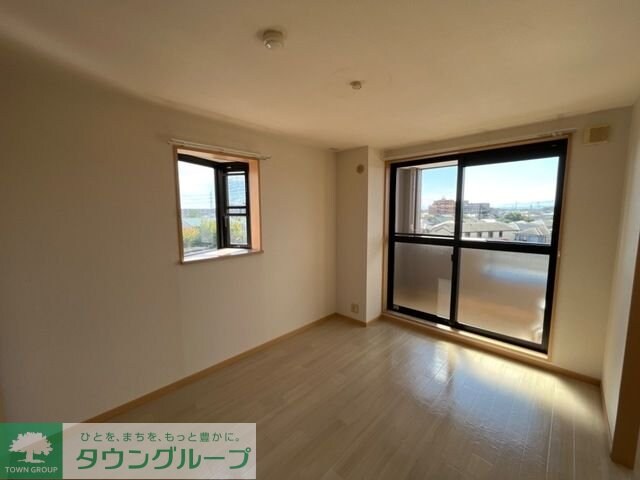 ラ・エルシオンの物件内観写真