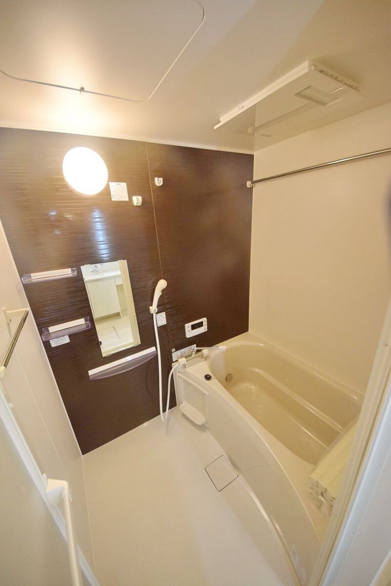 ロンサールIIの物件内観写真