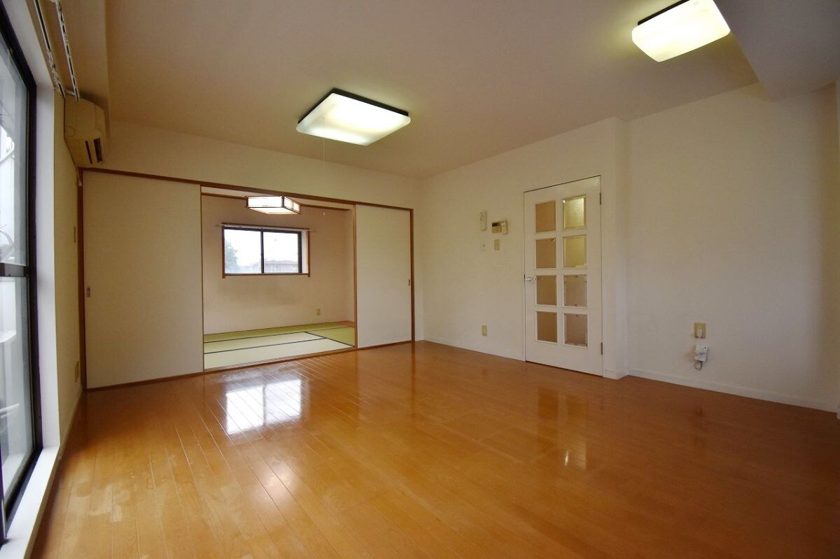 ニチエーイン10の物件内観写真