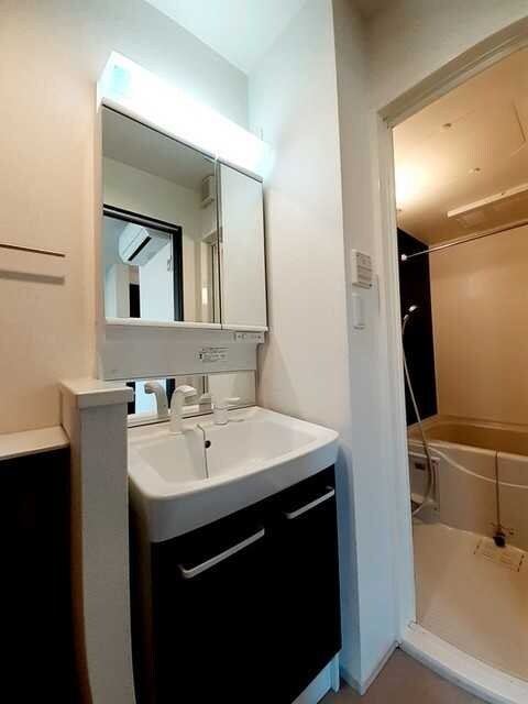 オークランド フィオーレの物件内観写真