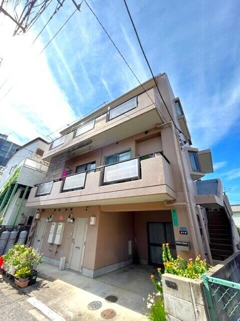 イソハイツの物件外観写真