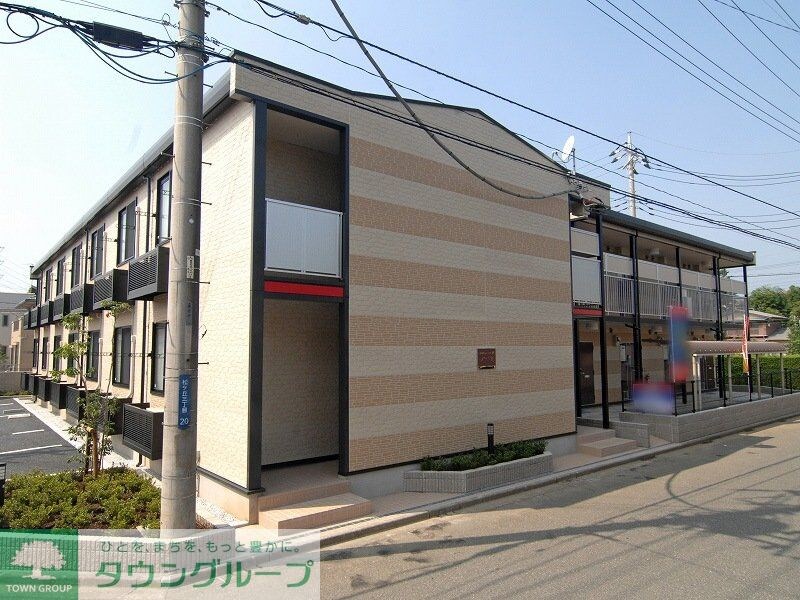 レオパレスシャルムの物件外観写真