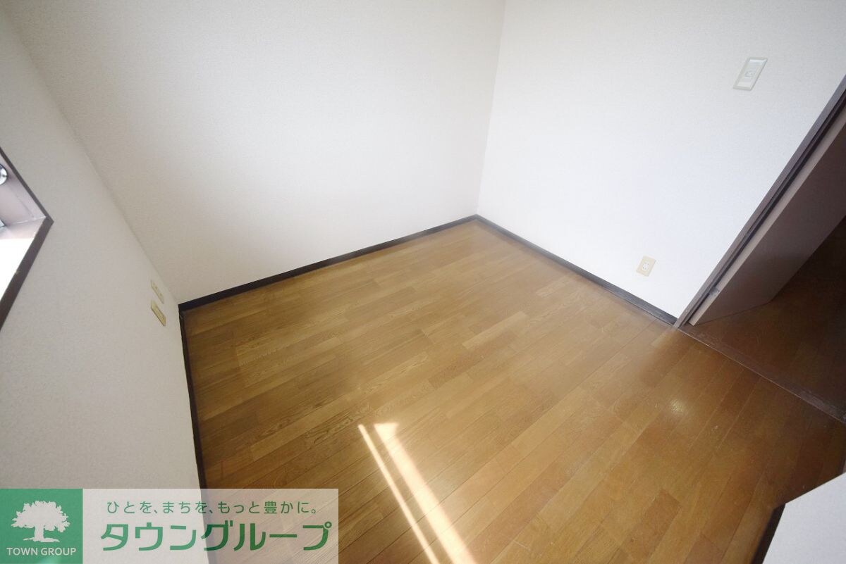 ルミエール松ヶ丘の物件内観写真