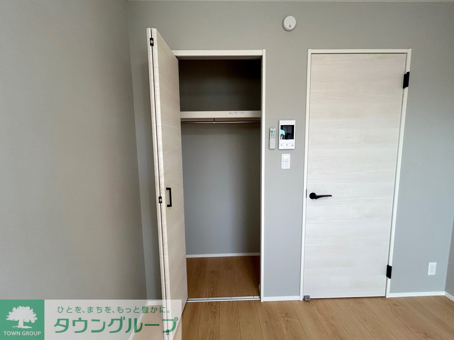 エフプレスト岸町の物件内観写真