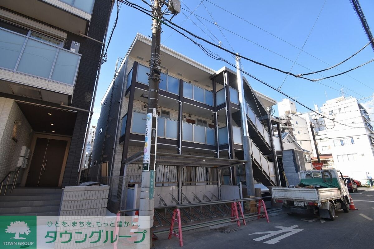 ニューグレイスの物件外観写真