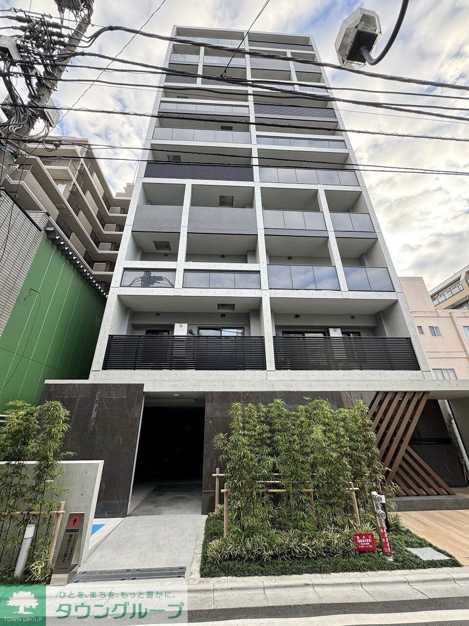 プレシス上福岡の物件外観写真