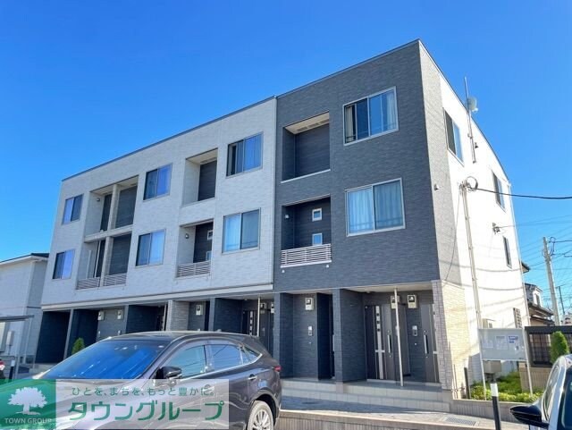 アレーナ ウエストの物件外観写真