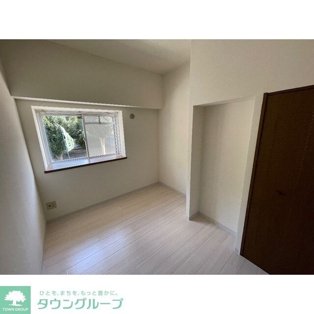 サニーエステートの物件内観写真