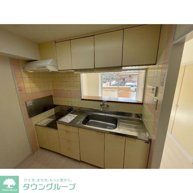 サニーエステートの物件内観写真