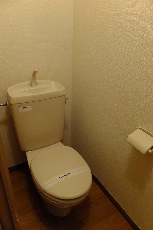 レオパレスメイプルハイム高野台1号館の物件内観写真