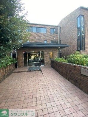 オークヴィラの物件外観写真