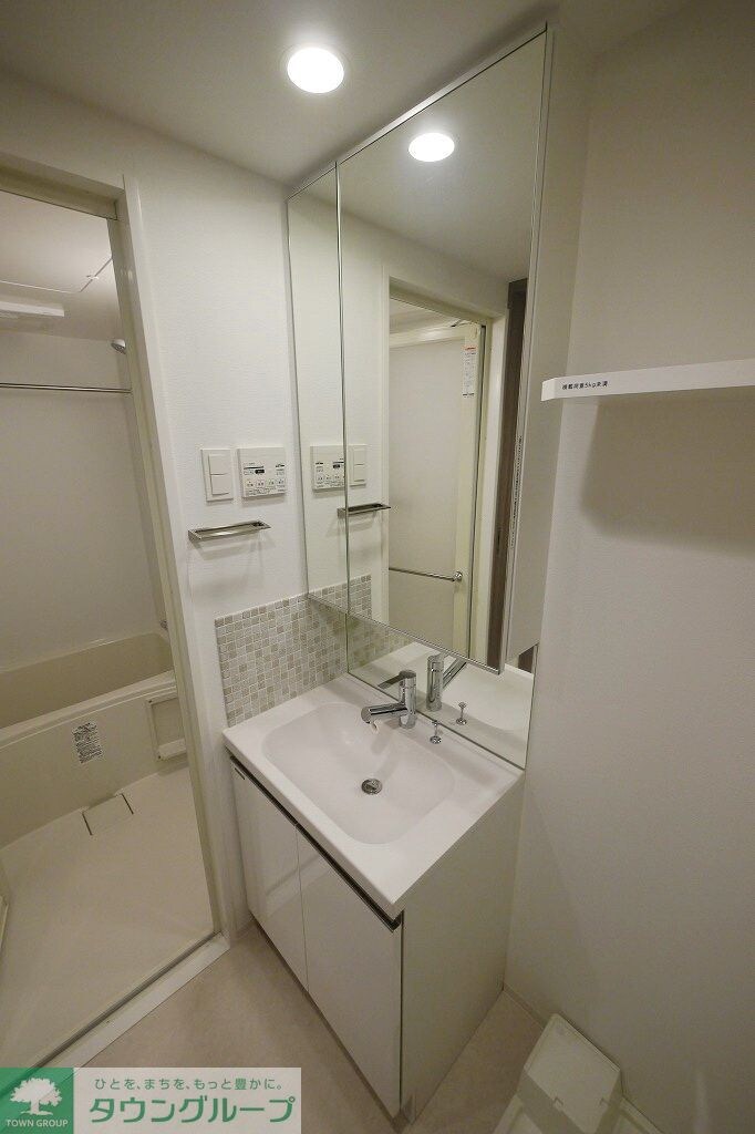 グランドコンシェルジュ氷川台の物件内観写真