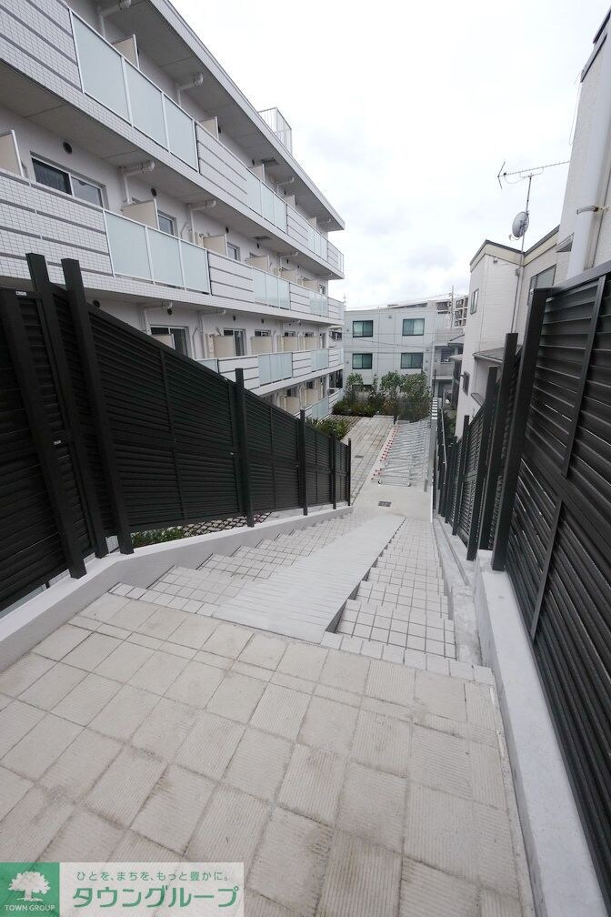 ドゥーエ成増の物件内観写真