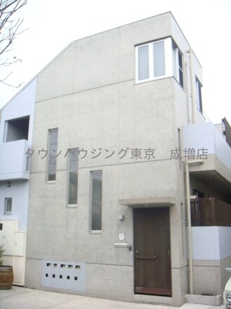 メゾン・ブルーの物件外観写真