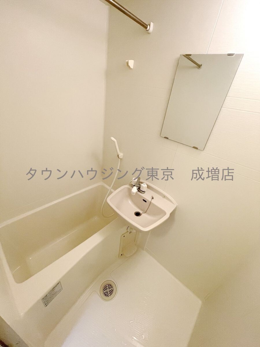 レオパレスA&K坂下の物件内観写真