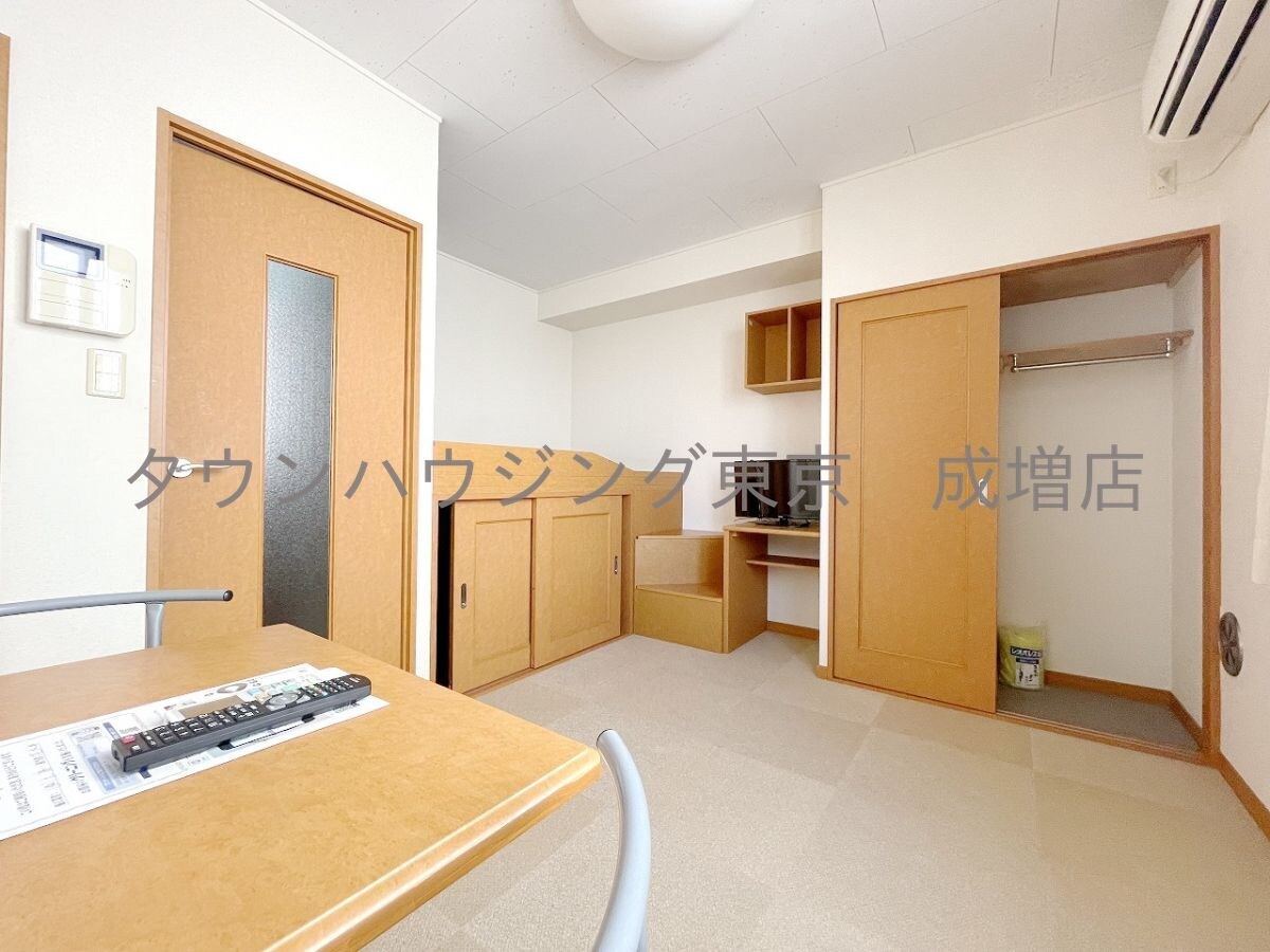 レオパレスA&K坂下の物件内観写真