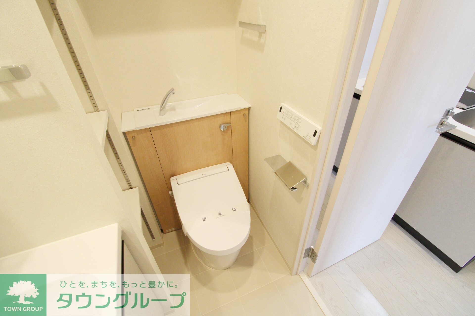 プライムガーデン赤塚の物件内観写真