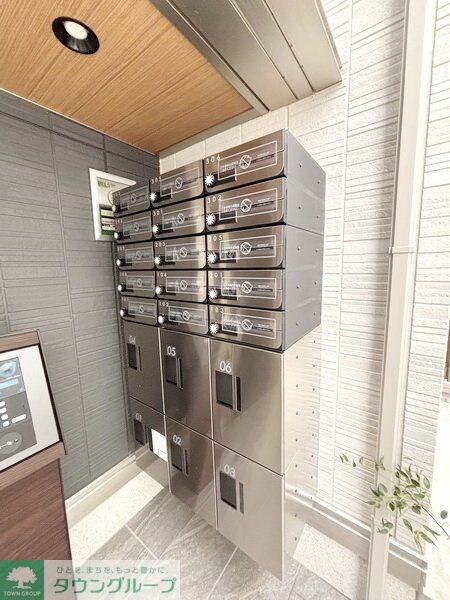 セレスティア小豆沢の物件内観写真