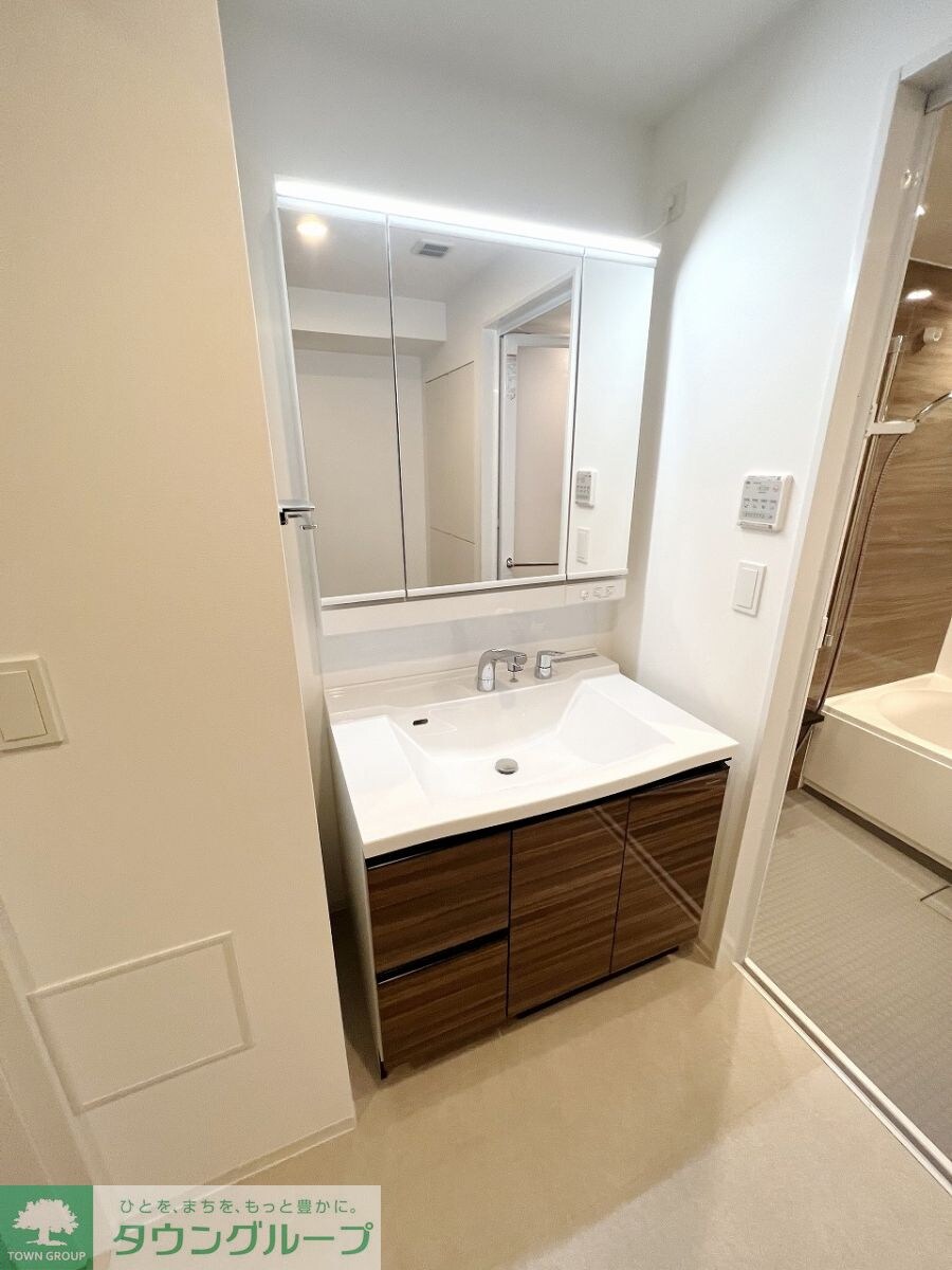 ロイジェント志村坂上の物件内観写真