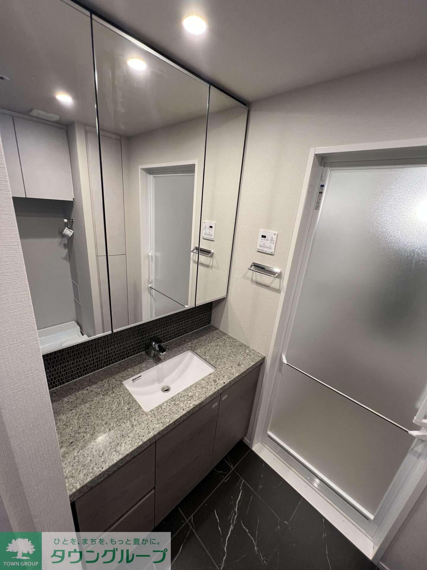 ザ・パークハビオ板橋区役所前の物件内観写真