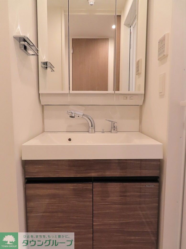 ロイジェント志村坂上の物件内観写真